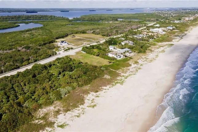Property for sale in 6700 N Hwy #D, Hutchinson Island, Florida, United States Of America