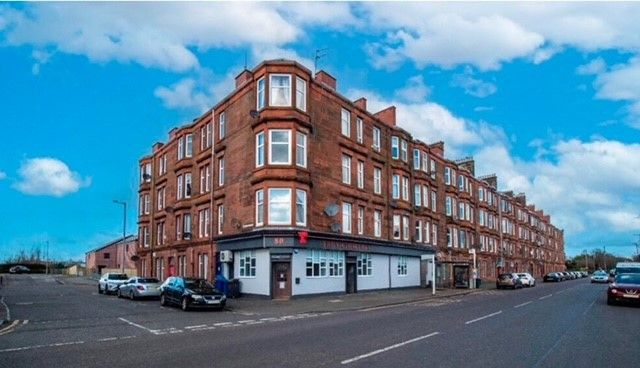 Thumbnail Flat to rent in 76 Paisley Road, Renfrew