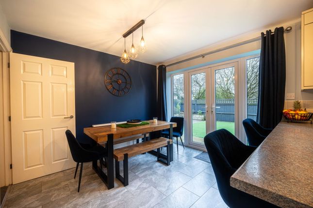 3, Orchard Close, Milton Keynes photo 5