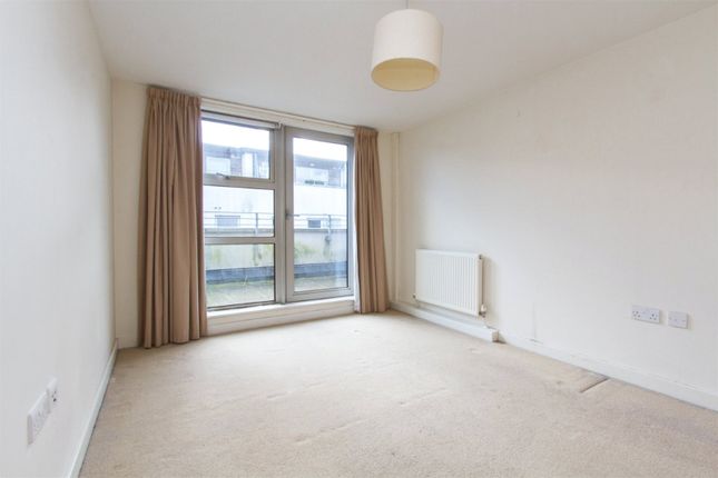 Flat to rent in Wellend Villas, Springfield Road, Brighton