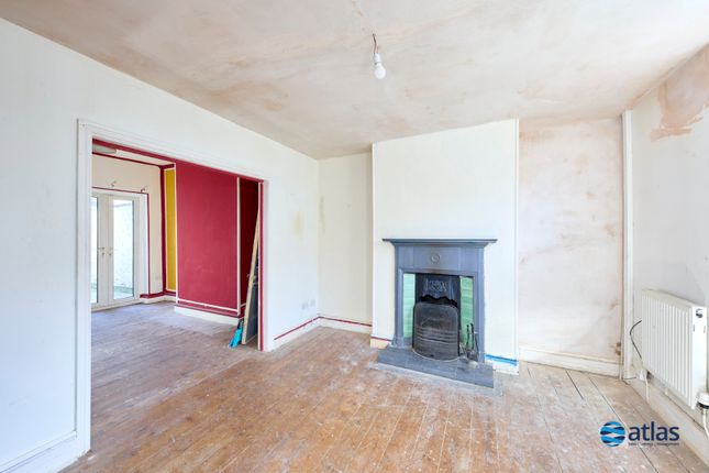 Terraced house for sale in Shaftesbury Terrace, Old Swan