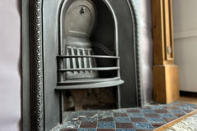 Cleveland House, 64, Reforne, Dorset photo 4