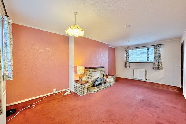 9, Sanda Place, Saltcoats photo 3
