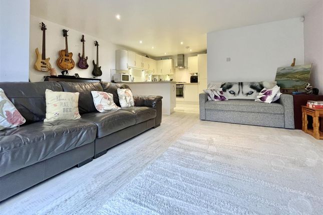 4, Chalbury Dean, 6, Wyke Oliver Road, Weymouth photo 4