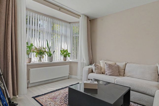 298, Lakey Lane, Birmingham photo 2