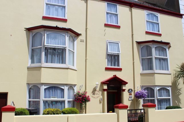 Flat to rent in Penrhyn Place, Strand, Shaldon, Teignmouth