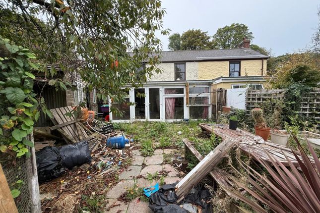 2-bed semi-detached on Rosewarne Road, Hayle, £175,000