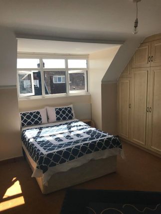 Shared accommodation to rent in Ansell Road, London