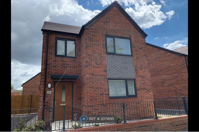 Detached house to rent in Clowes Street, Manchester