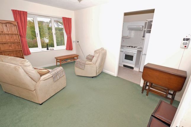 Property for sale in St. Marys Close, Alton
