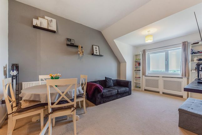 Flat 14, Portway House, ,East Anton Farm Road, Andover photo 4