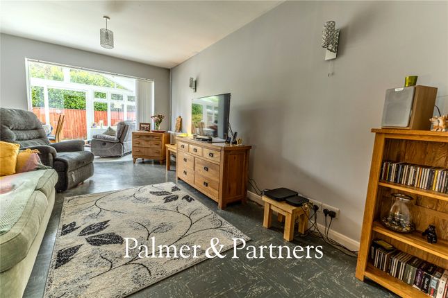 28, Danforth Drive, Woodbridge photo 3