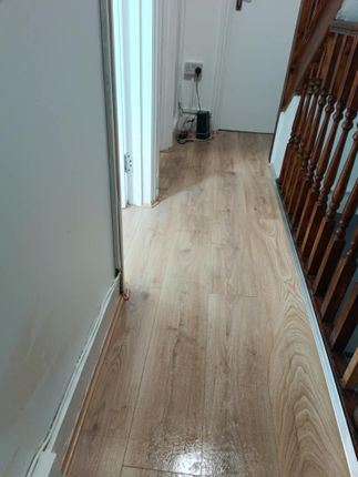 Greenfield Road, London photo 3