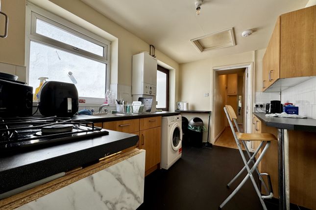 37, Russell Street, Cardiff photo 2