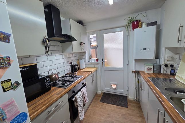25 Summerhayes, Dawlish photo 2
