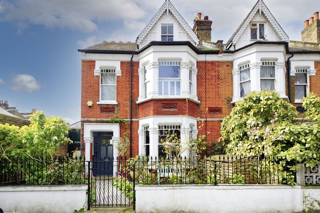 Detached house to rent in Thornton Avenue, London
