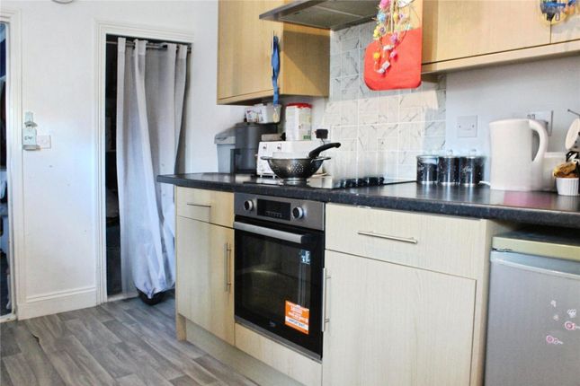 35, Wellesley Road, Kent photo 3