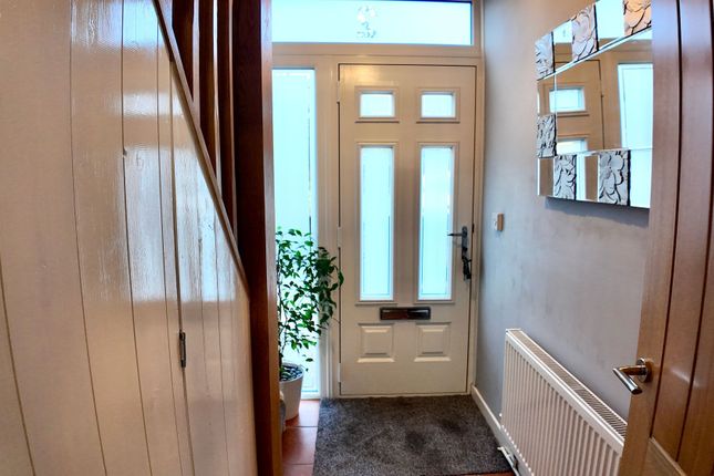 2 Penybryn, Abertillery photo 3