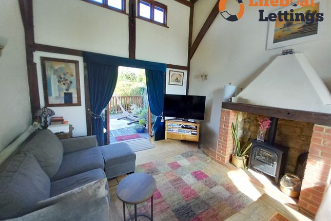 Lounge A