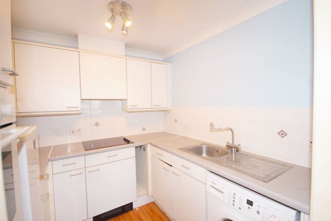 Flat for sale in William Gibbs Court, Orchard Place, Faversham