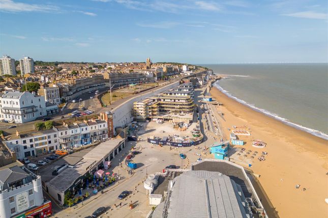 Town house for sale in Kent Terrace, Ramsgate
