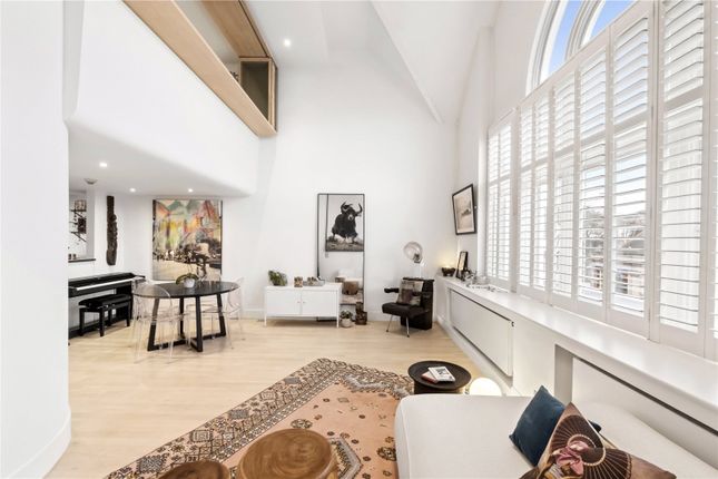 Flat 3, 243A,, Wimbledon Park Road, London photo 3