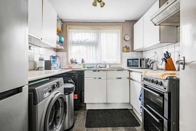 12, Stephens Way, St. Albans photo 3