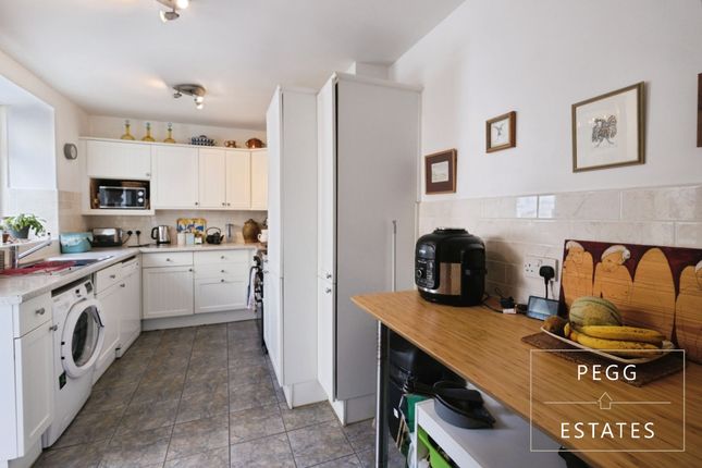 144 Babbacombe Road, Torquay photo 4