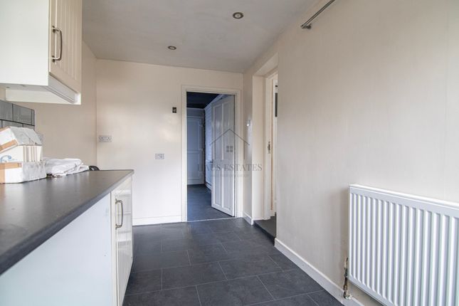 8 Rushmere Walk, Leicester photo 5