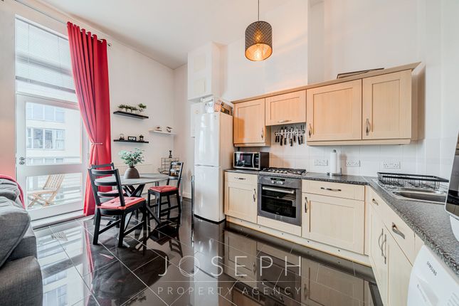 81 Reavell Place, Ipswich photo 3