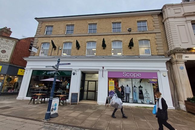 Office to let in Second Floor, 30 Market Place, Hitchin, Hertfordshire