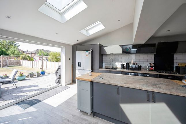 15, Fairhaven, Nottingham photo 4