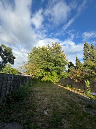 Alan Road, Manchester photo 5