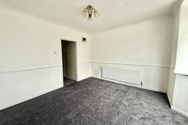 Flat 1, 57-59, Southchurch Avenue, Southend-on-Sea photo 3