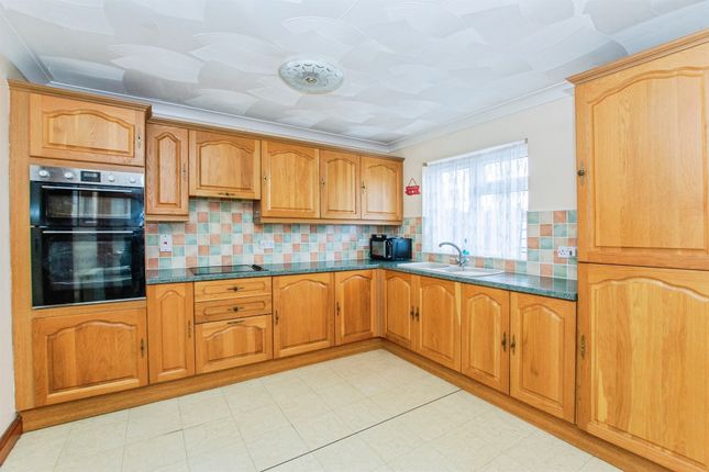 3, Yokine Gardens, Wisbech photo 4