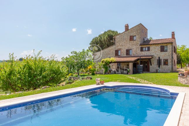 Villa for sale in Todi, Perugia, Umbria