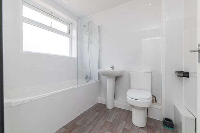 17 Tanfield Street, Sunderland photo 4