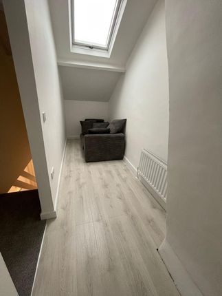 Shared accommodation to rent in Pensher Street, Sunderland