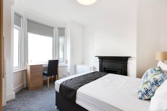 Flat to rent in 22, Russell Square, London