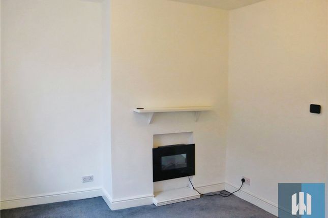 16, Batley Street, Huddersfield photo 4