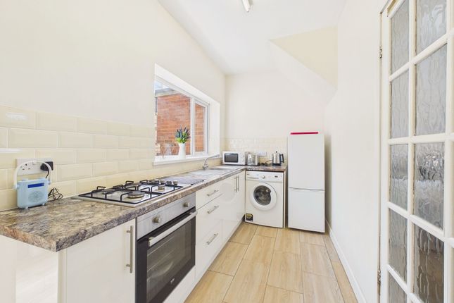 19 Ravensworth Road, Chester Le Street photo 3