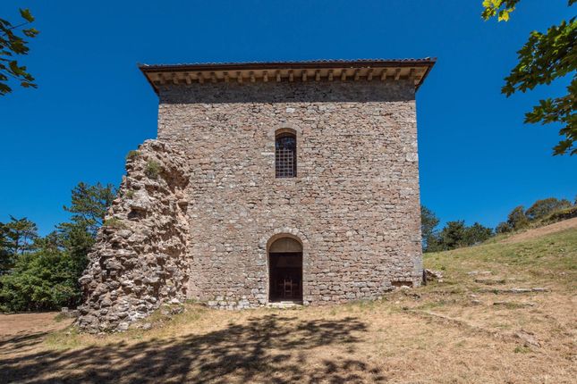 Country house for sale in Via Ticino, Spoleto, Umbria