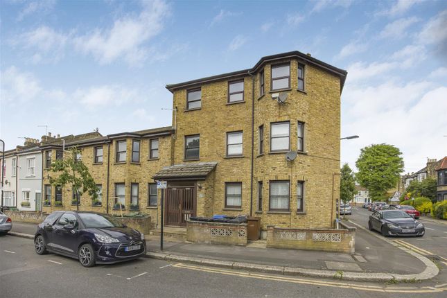 Thumbnail Flat to rent in Brodie Court, Newport Road, Leyton