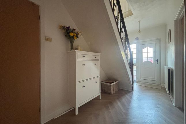 52A, Panteg, Llanelli photo 2