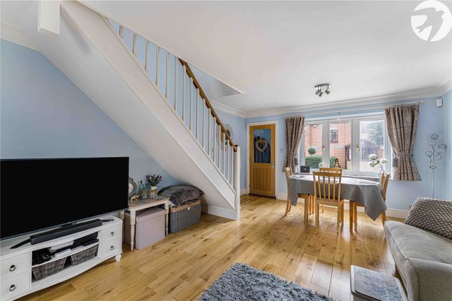 10, Pilgrims View, Kent photo 2
