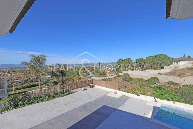 Villa for sale in Calicanto, Torrent, Valencia (Province), Valencia, Spain