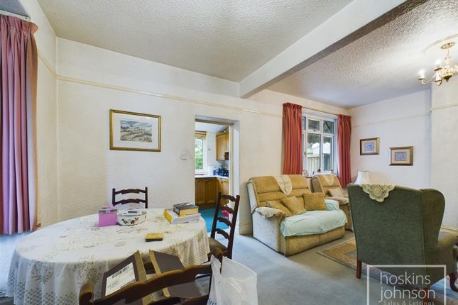 Living/Dining Room