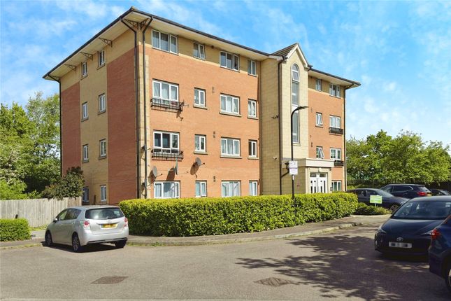 Flat for sale in Hudson Way, London