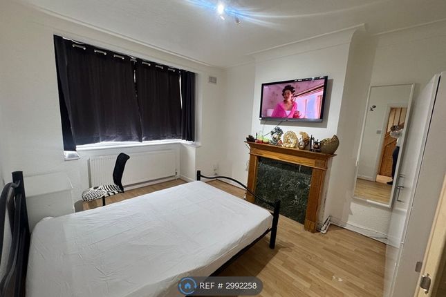 Morden Road, Mitcham photo 5