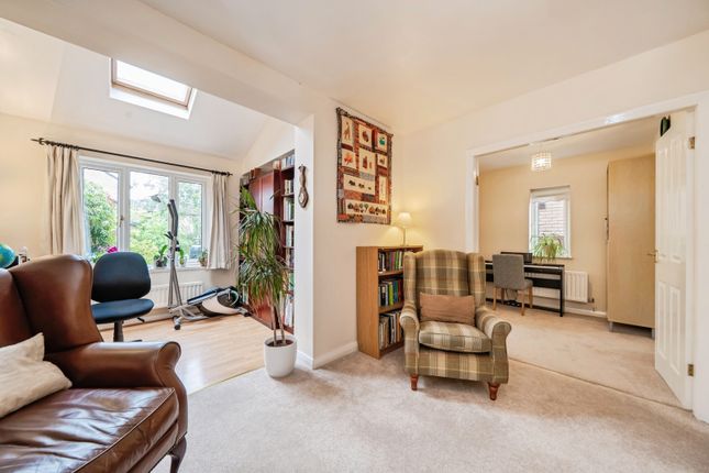 71, Richmond Avenue, Warrington photo 4